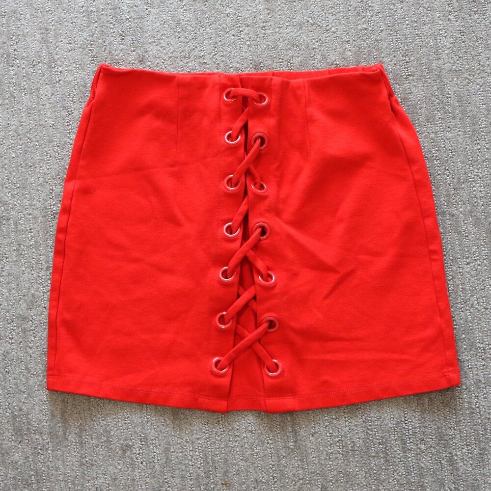 NWOT Fashion Nova Ponte Red Lace Up Mini Skirt Women's Medium